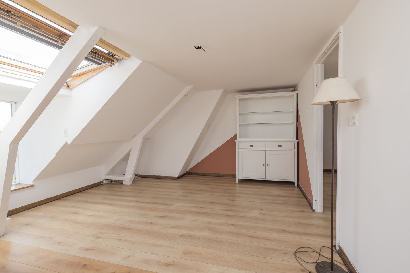 Foto 59 van Weeresteinstraat 129