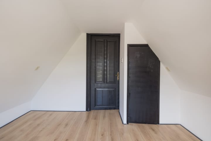 Photo 71 of Weeresteinstraat 129