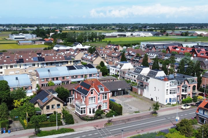 Photo 85 of Weeresteinstraat 129