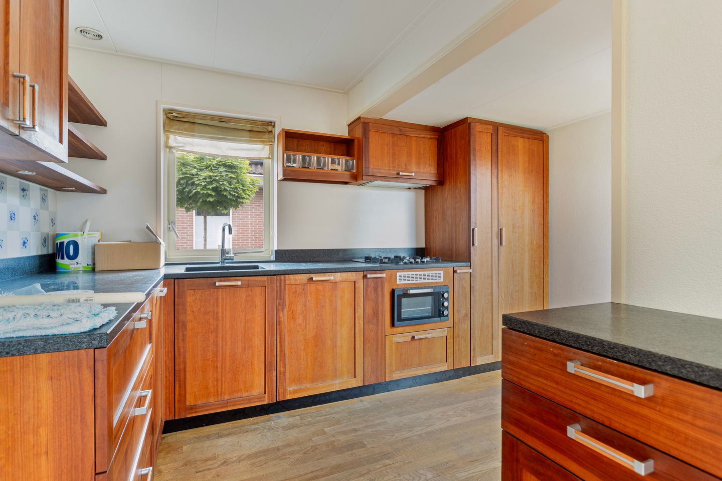 Foto 10 van Straatweg 48