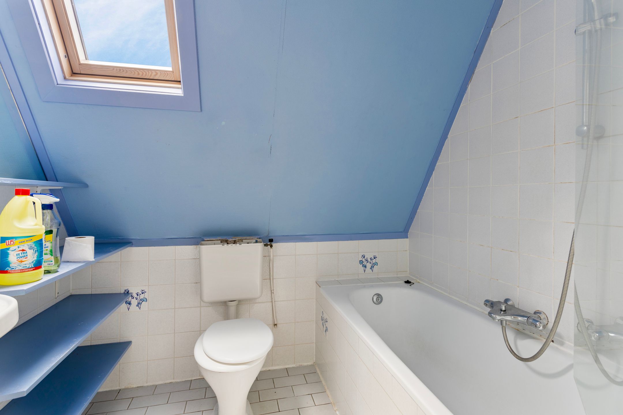 Foto 15 van Straatweg 48