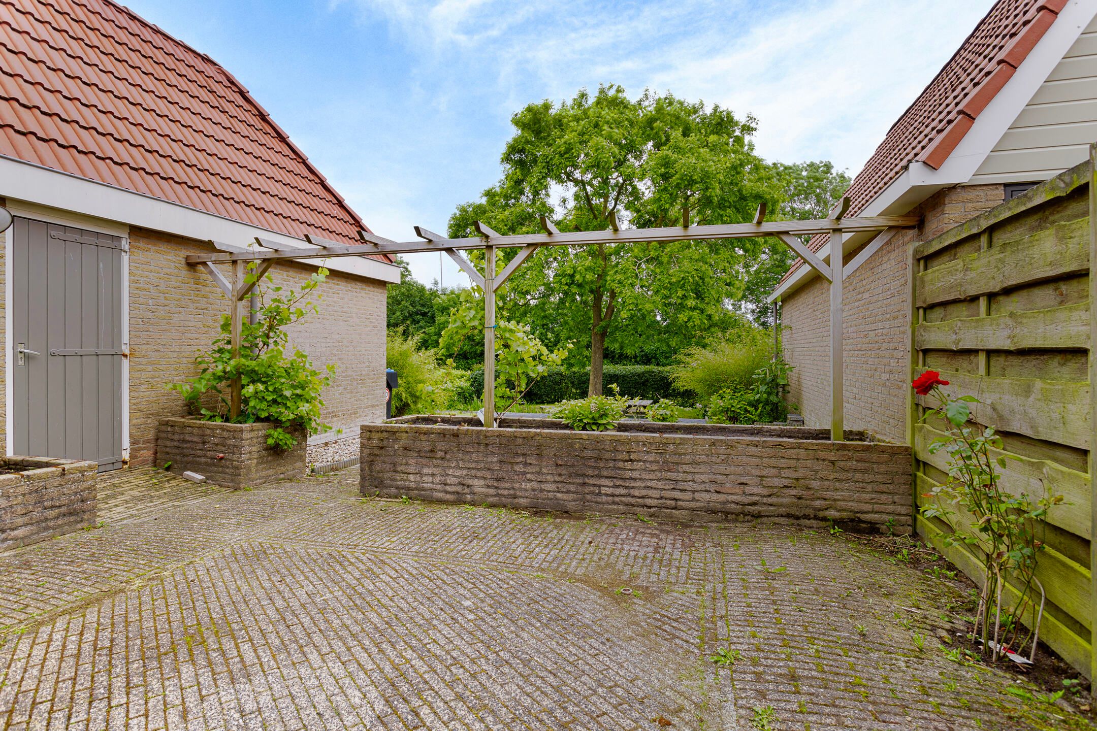 Foto 18 van Straatweg 48