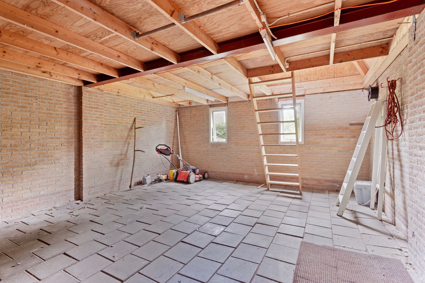 Foto 19 van Straatweg 48