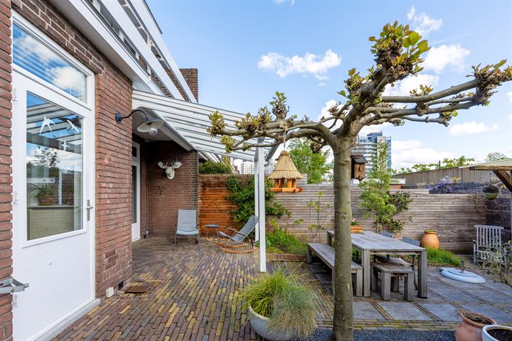 Bekijk foto 44 van Hoornestraat 33