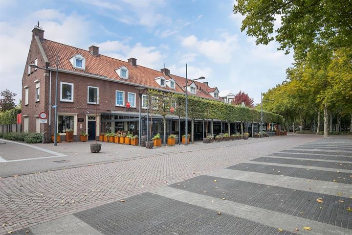 Bekijk foto 32 van Hazestraat 16