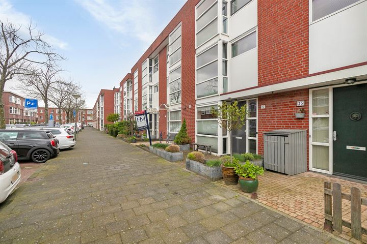 View photo 5 of Amerongenstraat 27