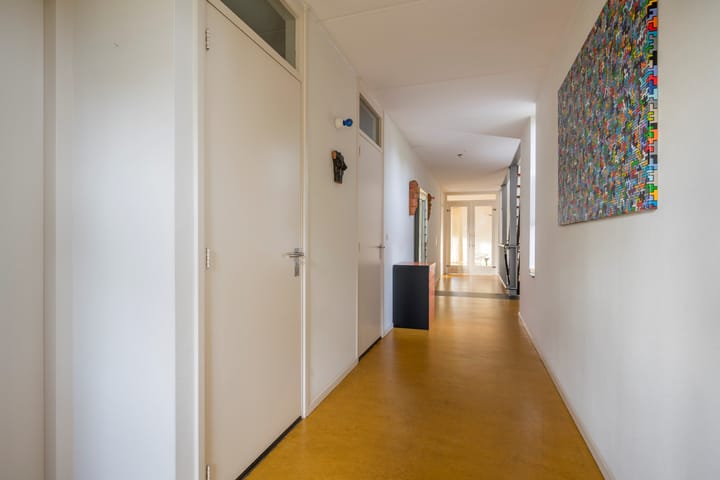 Foto 13 van Schothorsterlaan 1