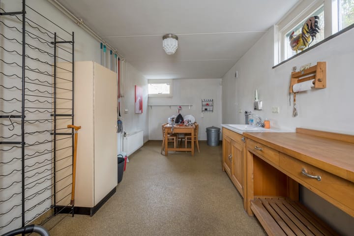 Foto 45 van Schothorsterlaan 1