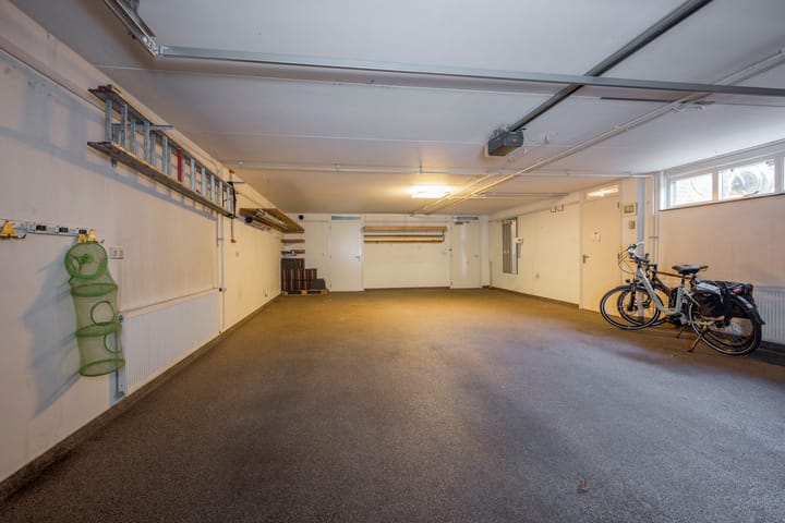 Foto 48 van Schothorsterlaan 1