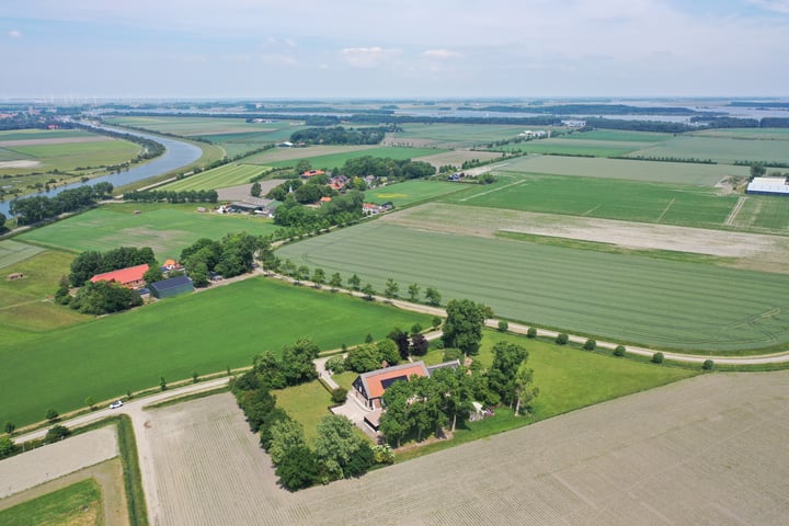 Bekijk foto 3 van Oude Kleverskerkseweg 1