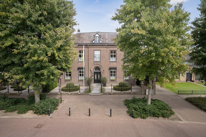 Photo 63 of Pastoor Jansenstraat 1-A