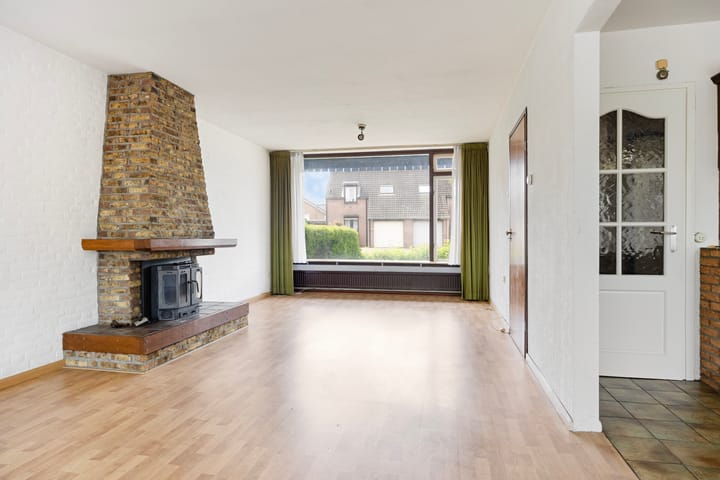 Photo 3 of Laan 1945 45