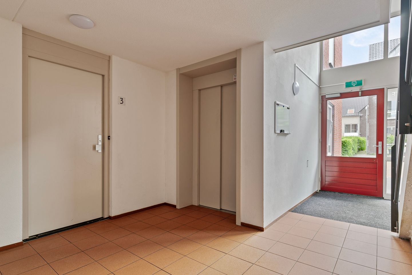 Photo 4 of Kesteloostraat 3