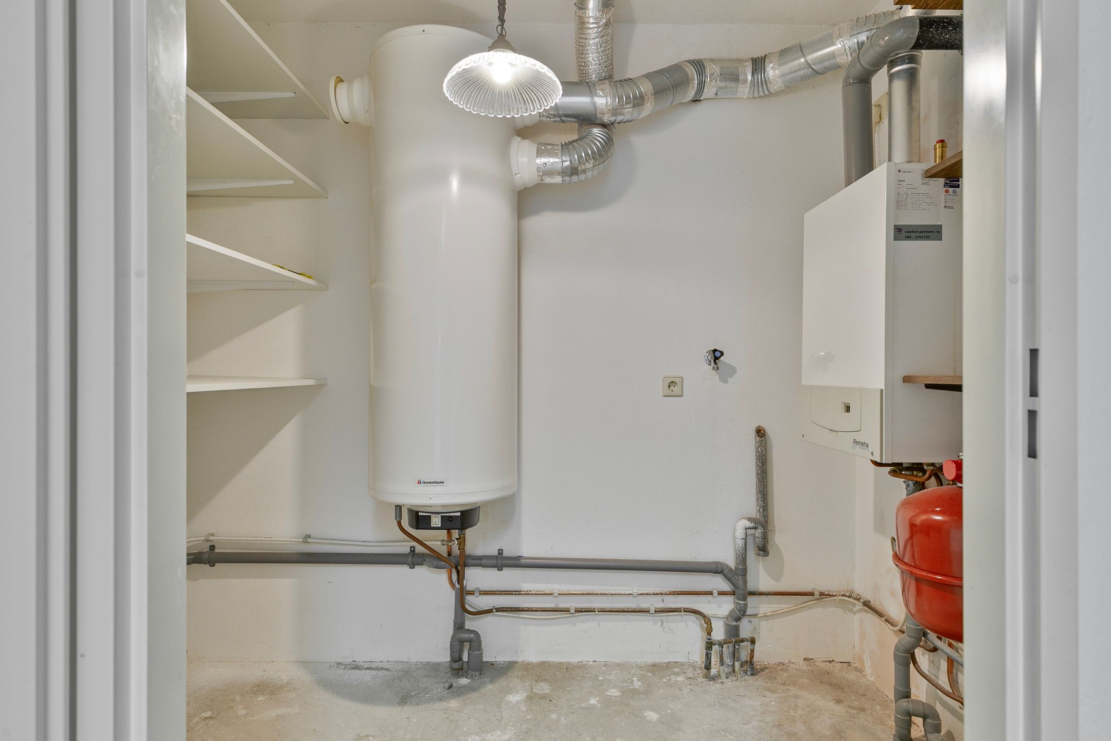 Photo 18 of Kesteloostraat 3