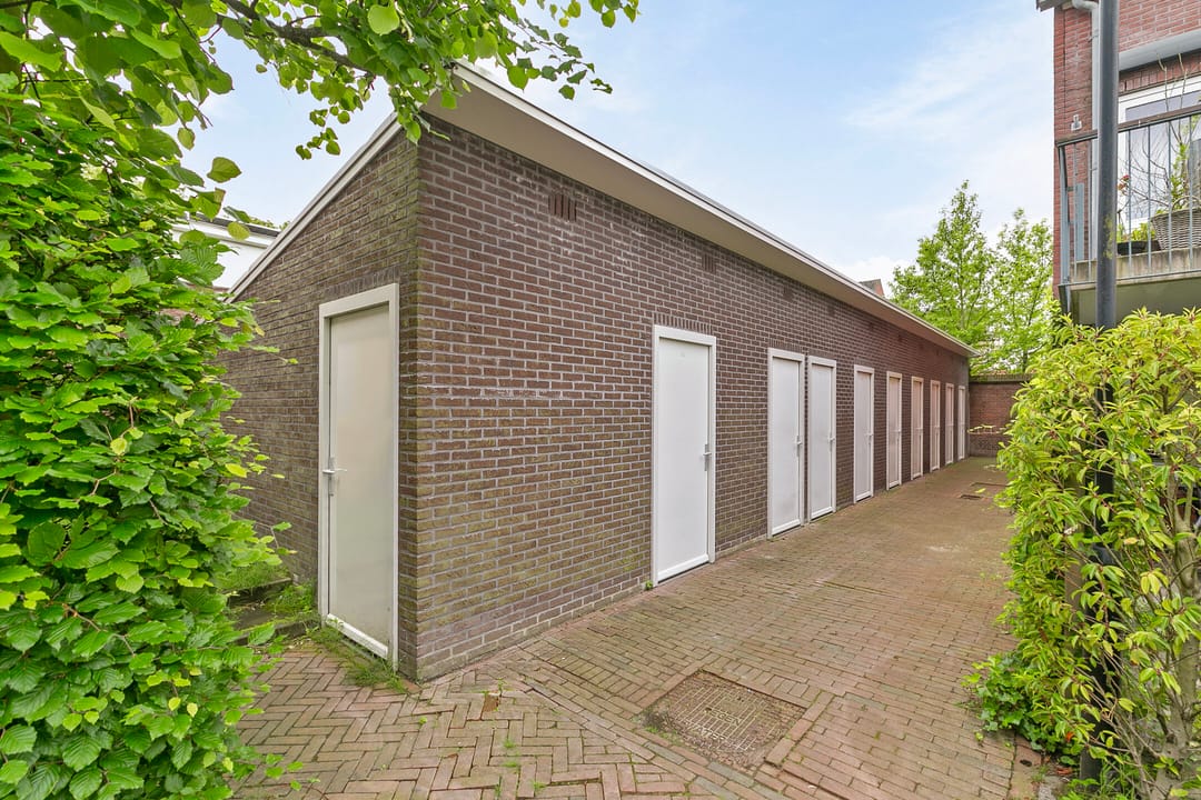 Photo 31 of Kesteloostraat 3