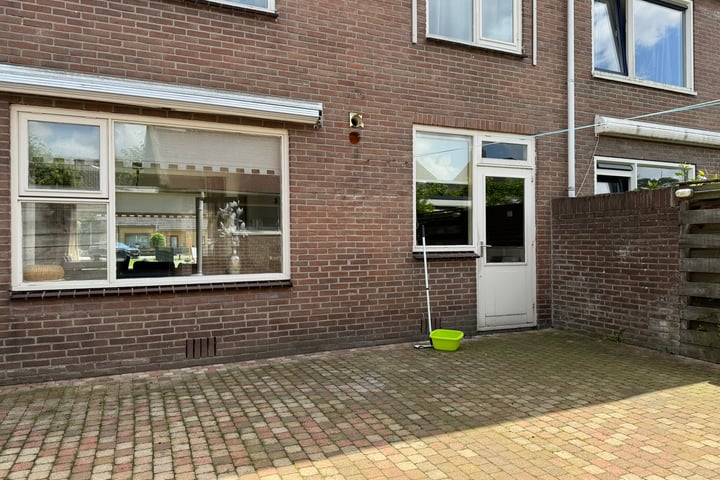 View photo 23 of Hanzestraat 19