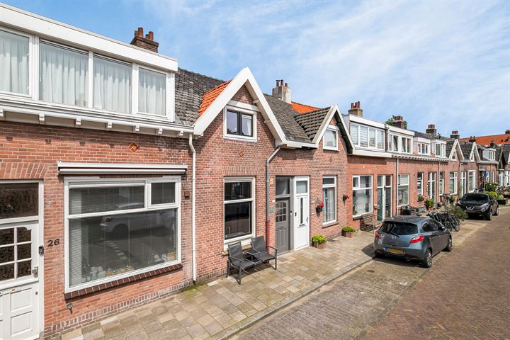 View photo 21 of Brielsestraat 24