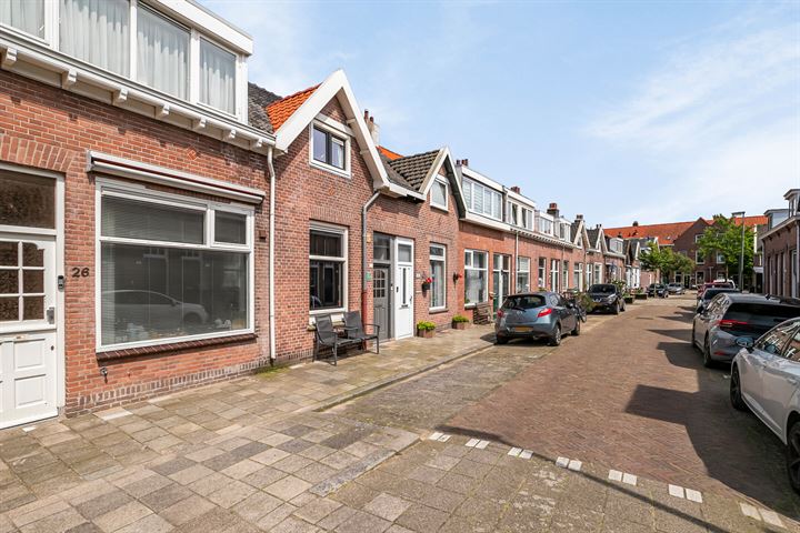 View photo 22 of Brielsestraat 24