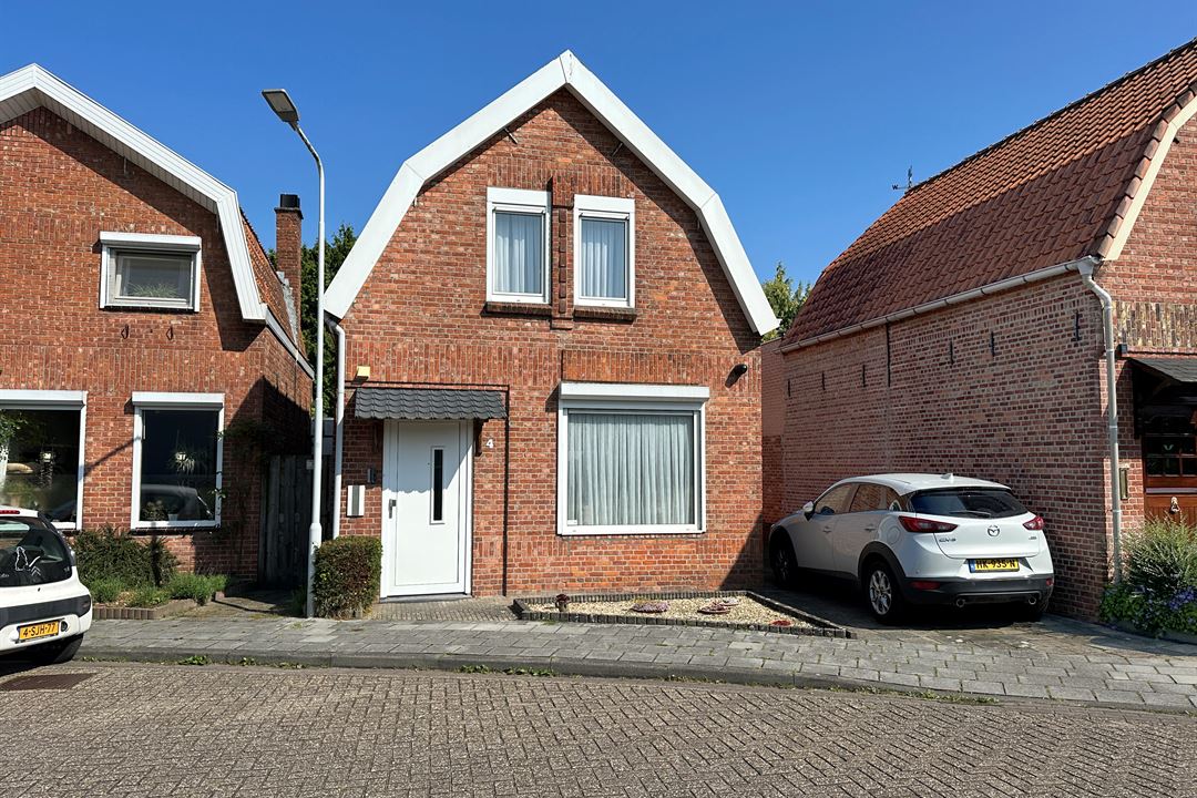 Huis Verkocht: Hulster Nieuwlandweg 4 4561 HA Hulst [funda]