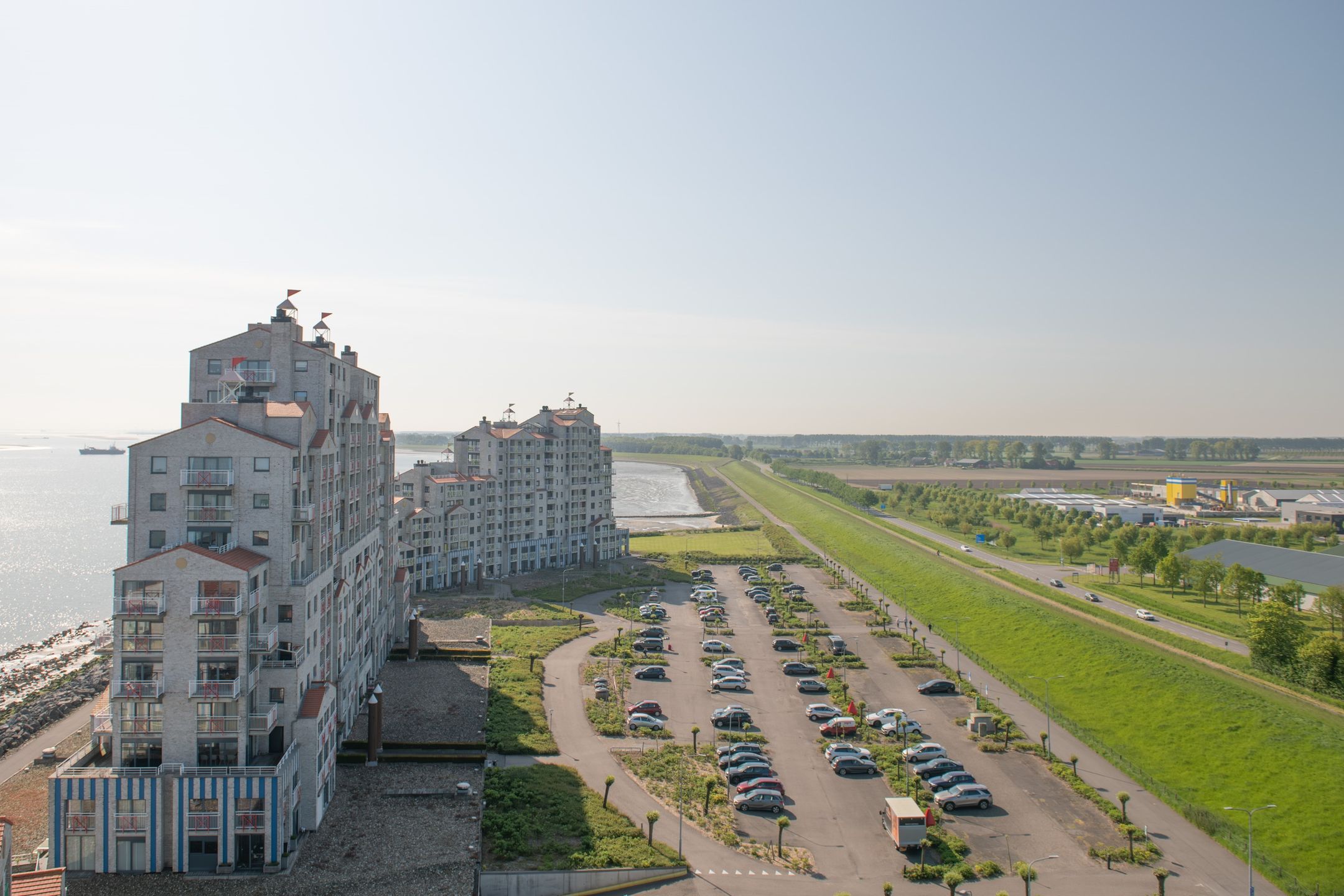 Foto 45 van Port Scaldis 1-101