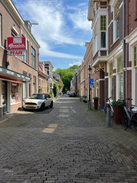 Bekijk foto 2 van Doelenstraat 8