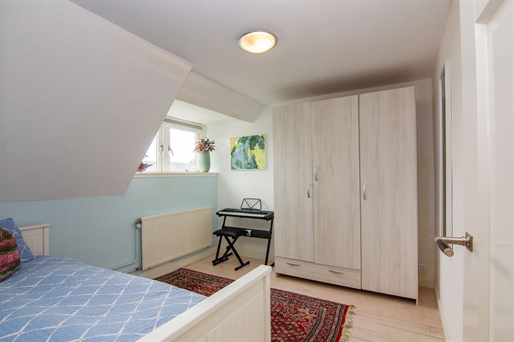 Bekijk foto 34 van Zaanenstraat 32