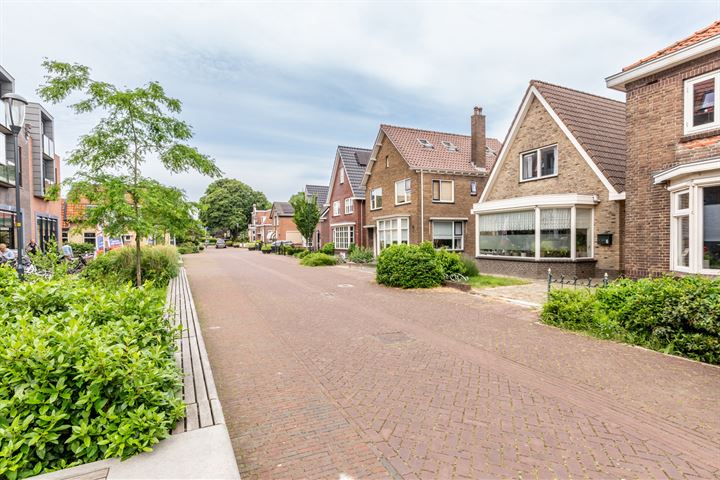 Bekijk foto 32 van Zesstedenweg 6