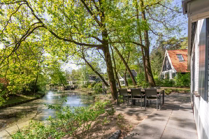 Photo 4 of Vijverlaan 1-PB2