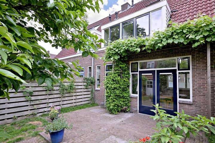 Bekijk foto 32 van Borgelerstraat 53