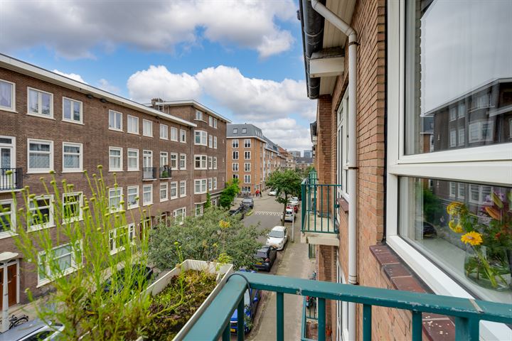 View photo 14 of Uiterwaardenstraat 248-2