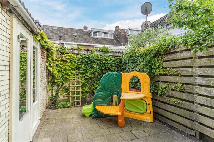 Bekijk foto 34 van Laagstraat 445