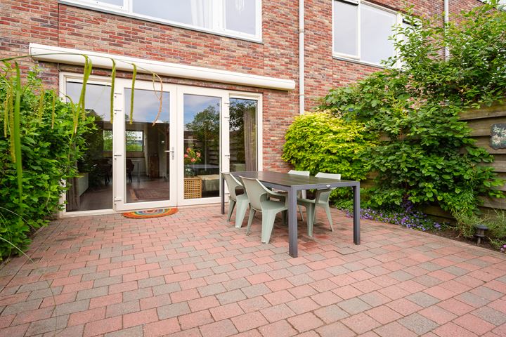 Bekijk foto 43 van Herman Broodstraat 45