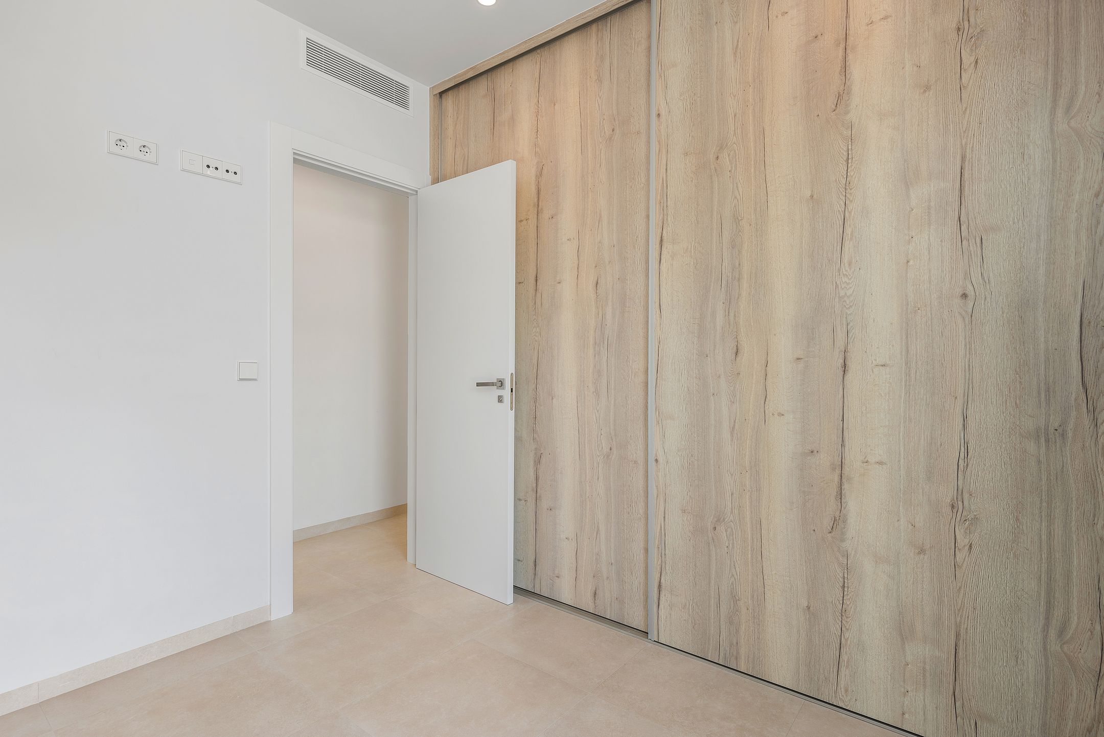 Foto 27 van Calle Isla de Fernando Poo 35