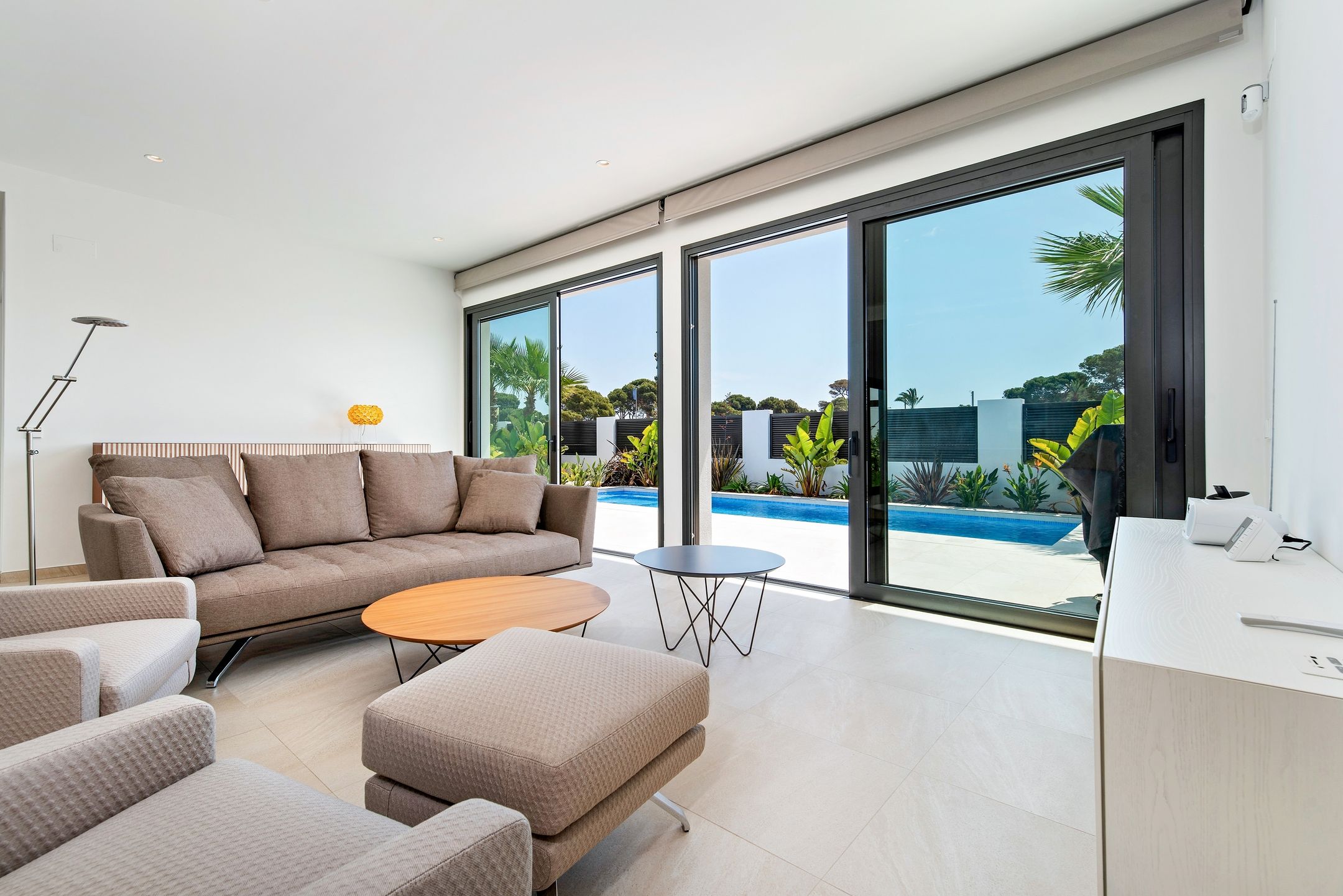 Foto 57 van Calle Isla de Fernando Poo 35