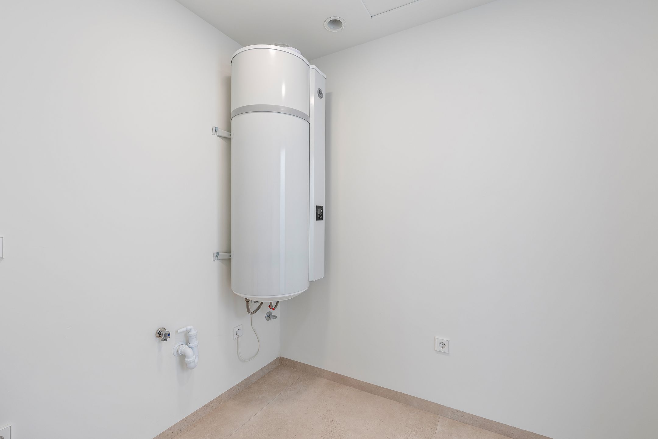 Foto 99 van Calle Isla de Fernando Poo 35