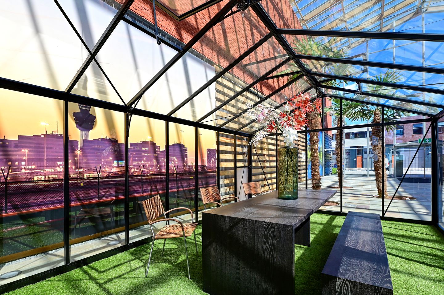 View photo 4 of Tokyostraat