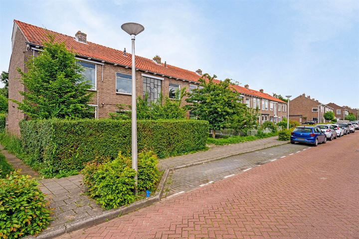 Bekijk foto 32 van Thorbeckestraat 104