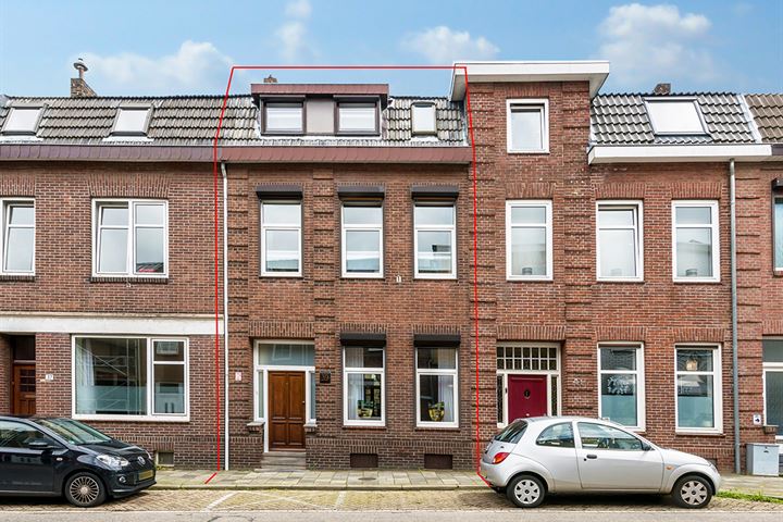 Bekijk foto 1 van Bleijerheiderstraat 39