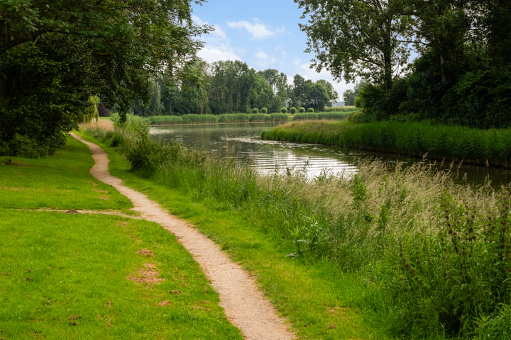 Bekijk foto 18 van Barenbroeklaan 9