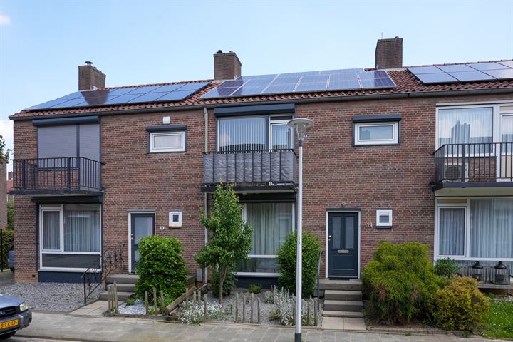 Bekijk foto 1 van Pliniusstraat 19