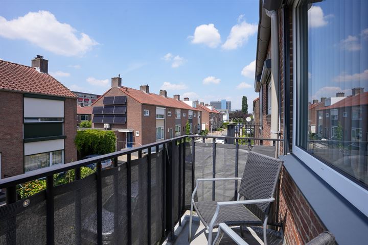 Bekijk foto 41 van Pliniusstraat 19