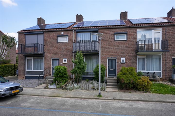 Bekijk foto 47 van Pliniusstraat 19