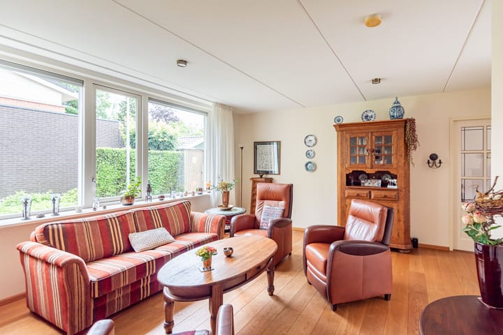 Foto 13 van Alfred Mozerhof 15