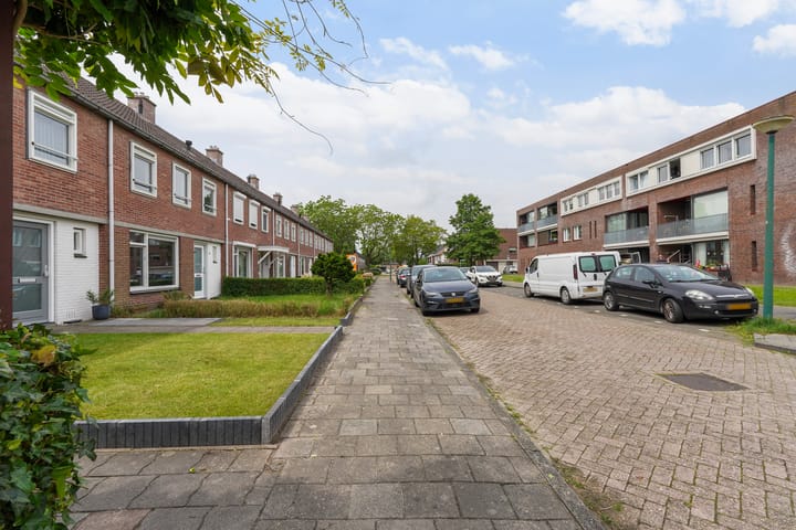 Foto 40 van Langendijkstraat 1