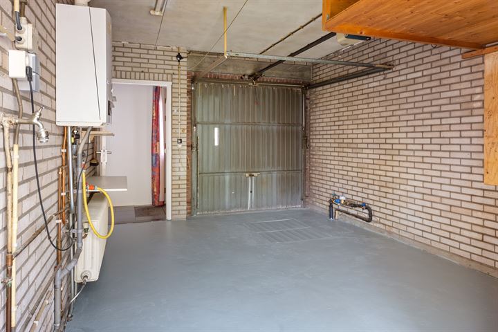 Bekijk foto 17 van Rector Hendrixstraat 5