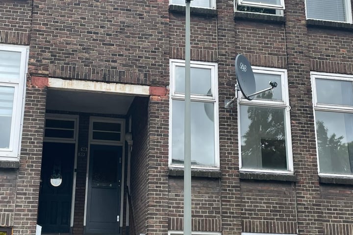 Bekijk foto 1 van Nicolaas Beetsstraat 57