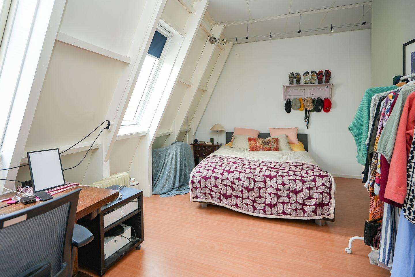 Photo 5 of Biezenstraat 77