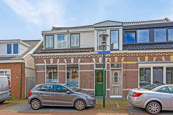 Bekijk foto 1 van Warmoesstraat 71