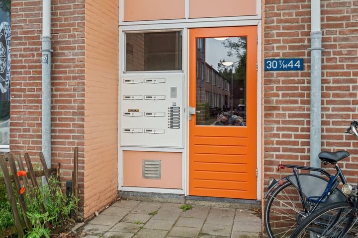 Bekijk foto 10 van Scholeksterstraat 44