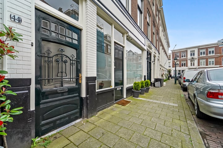 Bekijk foto 6 van Bazarstraat 44